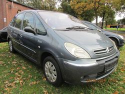 Grau Gebraucht 2005 Citroën Xsara Picasso Van / Kleinbus | 1.790 € (Fairer Preis)