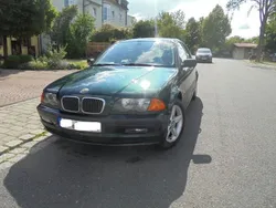 Grün Gebraucht 1999 BMW 323 Sport Line Limousine | 3.500 € (Superpreis)