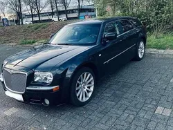 Grau Gebraucht 2011 Chrysler 300C Touring Kombi | 6.999 € (Fairer Preis)