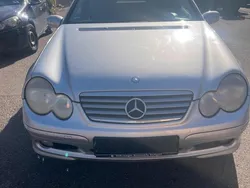 Silber Gebraucht 2001 Mercedes C180 Coupé | 800 € (Guter Preis)