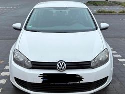 Weiß Gebraucht 2009 VW Golf VI Kleinwagen | 3.800 € (Etwas zu teuer)