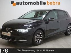 Schwarz Gebraucht 2022 VW Golf VIII Active Limousine | 23.990 € (Guter Preis)