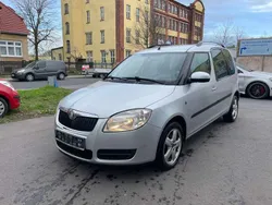 Silber Gebraucht 2008 Skoda Roomster Comfort Van / Kleinbus | 2.750 € (Etwas zu teuer)