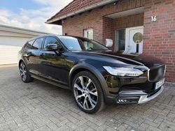 Schwarz Gebraucht 2020 Volvo V90 CC Pro Kombi | 34.500 € (Guter Preis)
