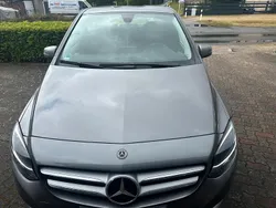 Gebraucht 2017 Mercedes B180 Van / Kleinbus | 13.100 € (Guter Preis)