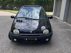Schwarz Gebraucht 2003 Renault Twingo Expression Kleinwagen | 600 € (Guter Preis)