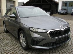 Grau Neu 2025 Skoda Scala Drive Kleinwagen | 21.590 € (Guter Preis)