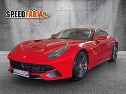 Rot Gebraucht 2015 Ferrari F12 Coupé | 199.999 €