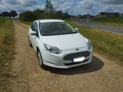 Weiß Gebraucht 2015 Ford Focus Electric Kleinwagen | 6.500 €