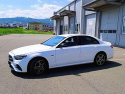 Weiß Gebraucht 2021 Mercedes E300 AMG line Limousine | 33.550 € (Fairer Preis)