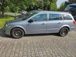 Grau Gebraucht 2006 Opel Astra Kombi | 1.590 € (Guter Preis)