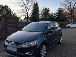 Grau Gebraucht 2016 VW Polo Kleinwagen | 8.500 € (Fairer Preis)