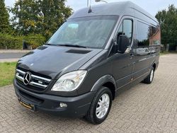 Grau Gebraucht 2012 Mercedes Sprinter Van | 38.800 €