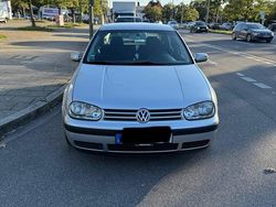 Silber Gebraucht 2002 VW Golf IV Kleinwagen | 2.290 € (Etwas zu teuer)