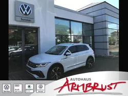 Weiß (pure white (weiã¿)) Gebraucht 2021 VW Tiguan R-line SUV | 35.590 € (Etwas zu teuer)
