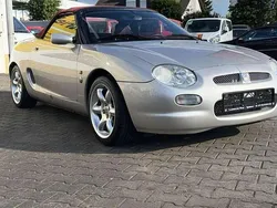 Silber Gebraucht 1999 MG F Cabrio | 7.999 €