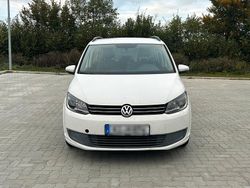 Weiß Gebraucht 2012 VW Touran Van / Kleinbus | 6.999 €