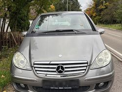 Silber Gebraucht 2005 Mercedes A180 Limousine | 2.400 € (Etwas zu teuer)