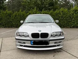 Grau Gebraucht 1999 BMW 320 Limousine | 3.700 € (Guter Preis)