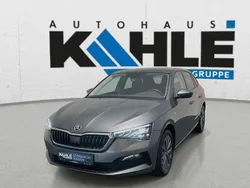 Grau Gebraucht 2023 Skoda Scala Tour Kleinwagen | 23.490 € (Fairer Preis)