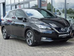 Black (m) Gebraucht 2021 Nissan Leaf N-Connecta Kleinwagen | 17.390 € (Fairer Preis)