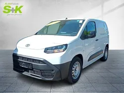 Ice white (weiß) Neu 2025 Toyota Proace City Van | 27.980 € (Guter Preis)