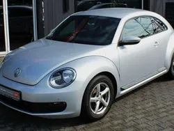Reflexsilber metallic Gebraucht 2012 VW Beetle Basis Kleinwagen | 6.900 € (Superpreis)
