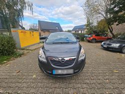 Grau Gebraucht 2011 Opel Meriva Van / Kleinbus | 3.850 € (Guter Preis)