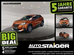 Lackierung orange fusion/typ aussen Gebraucht 2023 Peugeot e-2008 Active SUV | 21.487 € (Fairer Preis)