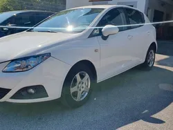 Weiß Gebraucht 2010 Seat Ibiza Limousine | 2.990 € (Guter Preis)