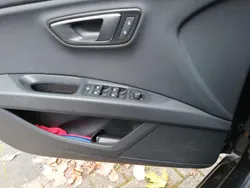 Schwarz Gebraucht 2020 Seat Leon FR Kombi | 11.900 € (Superpreis)