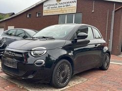 Colore esterno (onyx schwarz) Gebraucht 2022 Fiat 500e Action Kleinwagen | 13.200 € (Teuer)