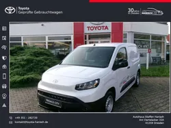 Weiß Gebraucht 2024 Toyota Proace City Van | 24.890 € (Etwas zu teuer)