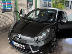 Schwarz Gebraucht 2011 Renault Wind Dynamique Cabrio | 3.950 € (Guter Preis)