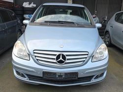 Blau Gebraucht 2007 Mercedes B200 Van / Kleinbus | 2.190 € (Guter Preis)