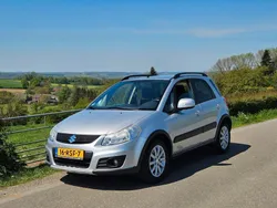 Silber Gebraucht 2011 Suzuki SX4 Comfort Kleinwagen | 4.900 € (Fairer Preis)
