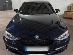 Blau Gebraucht 2013 BMW 328 Limousine | 13.000 € (Guter Preis)