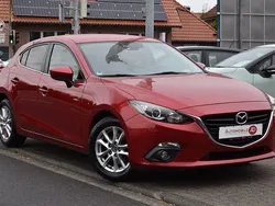 Rot Gebraucht 2016 Mazda 3 Center-Line Limousine | 8.490 € (Fairer Preis)