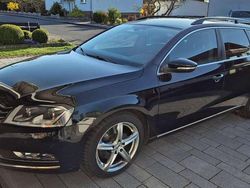 Schwarz Gebraucht 2012 VW Passat Comfortline Kombi | 6.999 € (Fairer Preis)