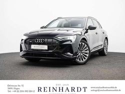Mythosschwarz metallic Gebraucht 2021 Audi e-tron S-Line SUV | 40.870 € (Etwas zu teuer)