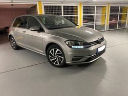 Silber Gebraucht 2018 VW Golf VII Limousine | 12.900 € (Superpreis)