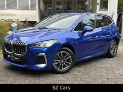Blau Gebraucht 2023 BMW 218 Active Tourer M Sport Van / Kleinbus | 29.999 € (Fairer Preis)