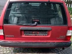 Rot Gebraucht 1998 Volvo 940 Kombi | 2.300 €