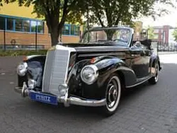 Schwarz Gebraucht 1955 Mercedes 220 Cabrio | 149.000 €