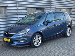 Blau Gebraucht 2018 Opel Zafira Tourer Van / Kleinbus | 15.990 € (Fairer Preis)