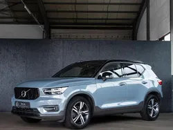 Grau Gebraucht 2022 Volvo XC40 R-Design SUV | 24.990 € (Fairer Preis)