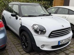 Weiß Gebraucht 2014 Mini Cooper Countryman SUV | 8.999 € (Guter Preis)