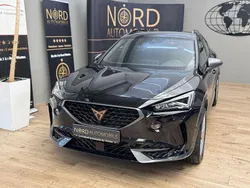 Mitternachtsschwarz Gebraucht 2024 Cupra Formentor SUV | 25.799 € (Superpreis)
