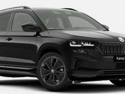 Blackmagic perleffekt Neu 2025 Skoda Karoq SportLine SUV | 34.990 € (Fairer Preis)