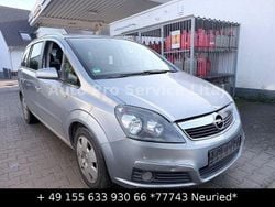 Grau Gebraucht 2008 Opel Zafira Van / Kleinbus | 1.999 € (Guter Preis)